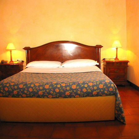 Agriturismo Cassinazza Orsenigo Chambre photo