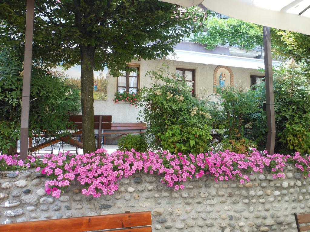 Agriturismo Cassinazza Orsenigo Extérieur photo